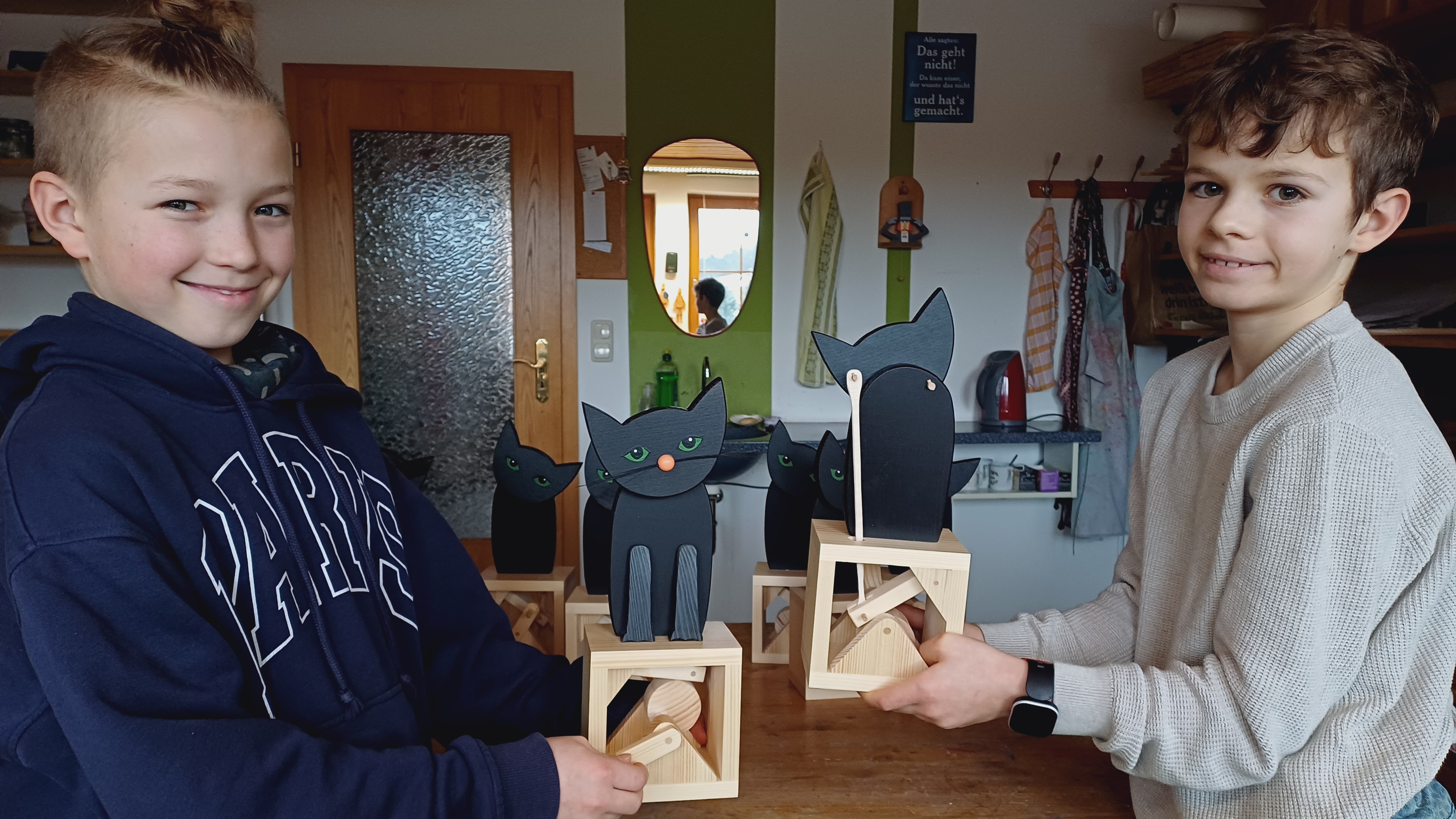 Wackelkatze mit Bewegung